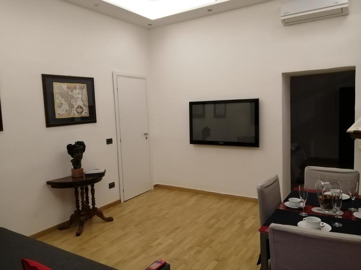 Ferienwohnung La Dimora Dei Borbone Neapel Exterior foto